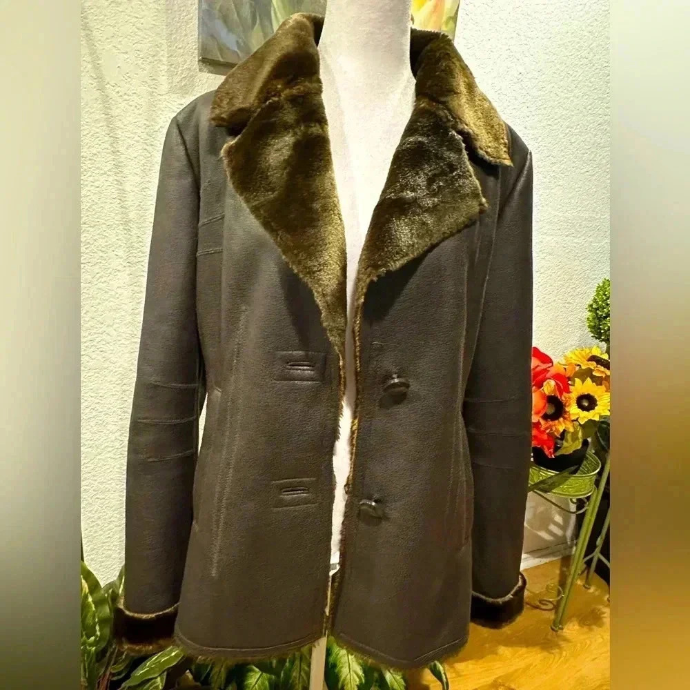 Oscar De La Renta Vintage Black Leather Faux Fur lined Long Sleeve Jacket Size M